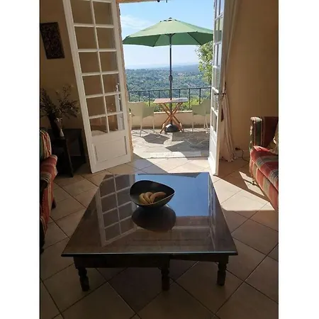 Holiday home Romantisch Stenen Chateauneuf-Grasse
